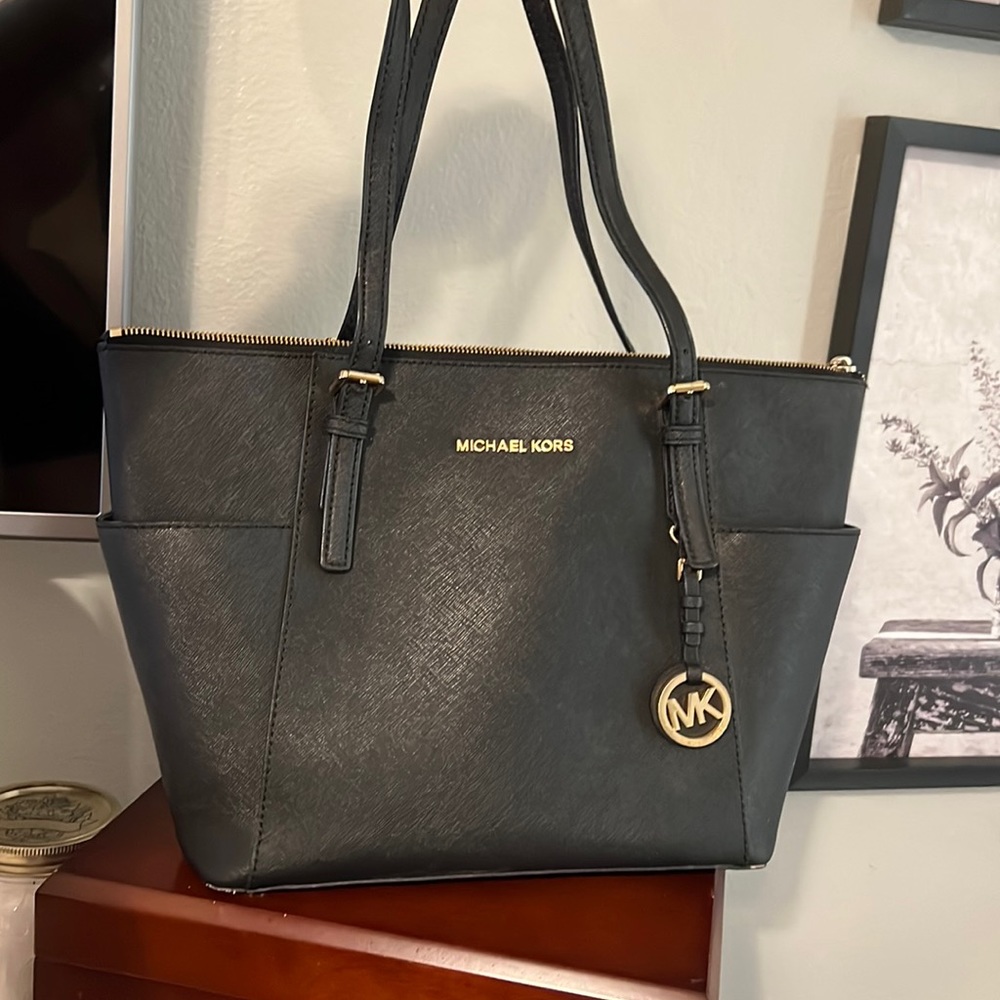 Michael Kors Laege Charlotte Bag